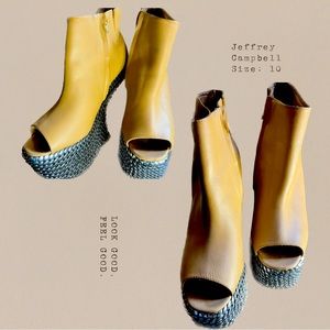 JEFFREY CAMPBELL WHERE’s the Heel?